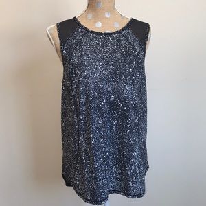Lululemon tank size 12